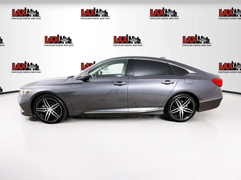 Used 2022  Honda Touring image 4