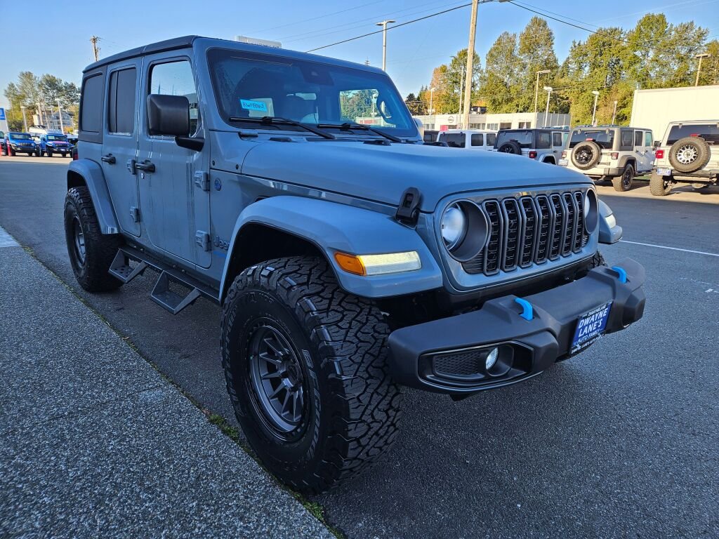 Used 2024 Anvil Clear Coat Jeep Sport S 4xe image 7