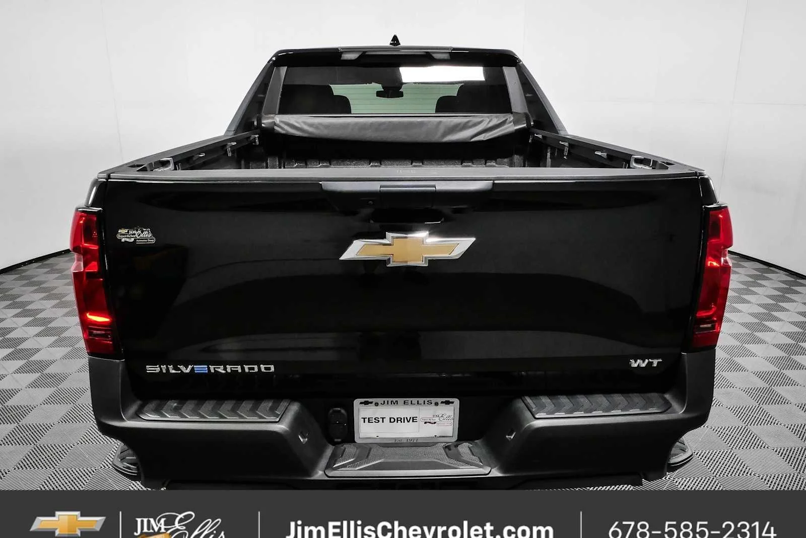 New 2024 Black Chevrolet Work Truck image 27