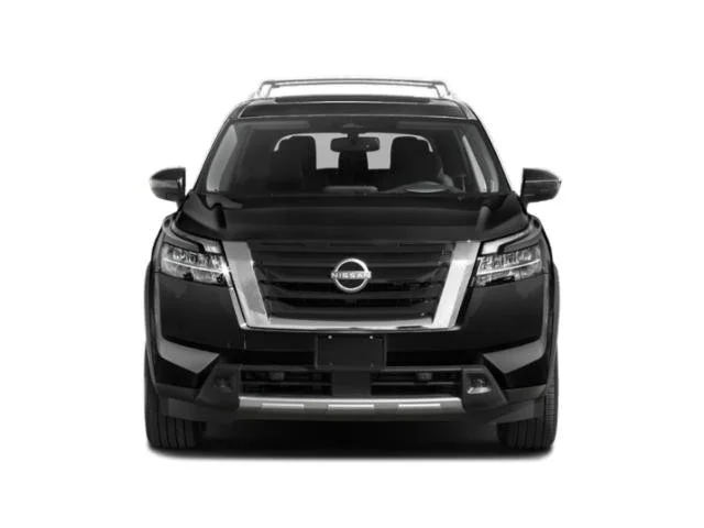 Used 2022 Pearl White Tricoat/Super Black Nissan Platinum image 11