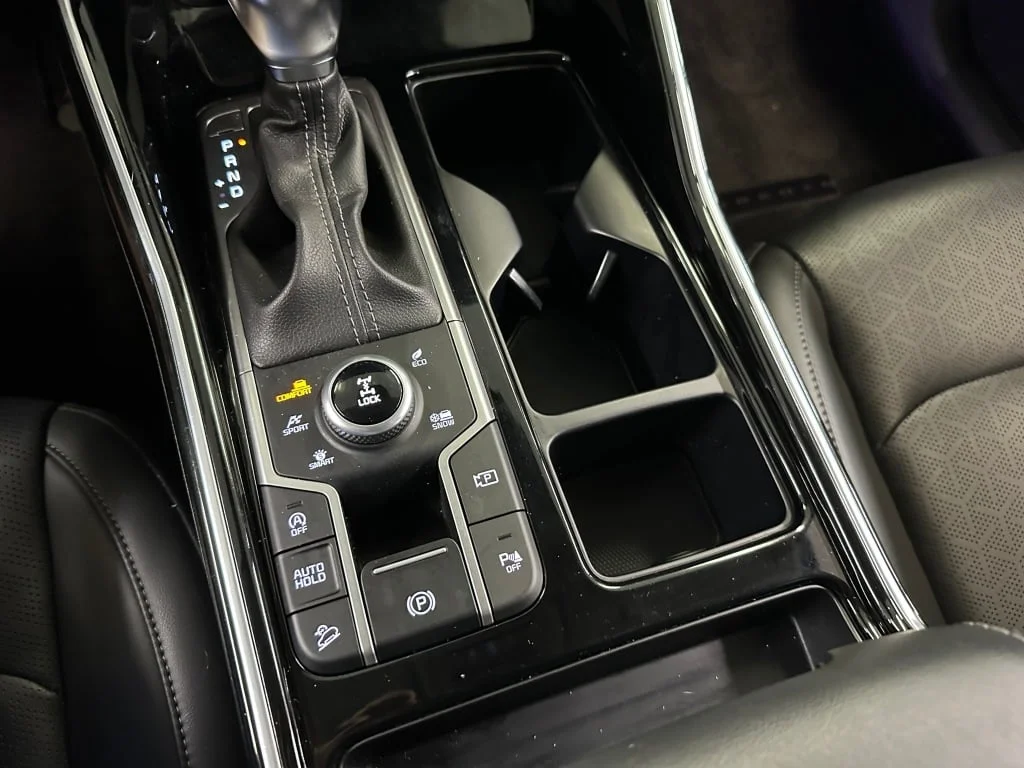 2022 Kia Sorento SX - Photo 17