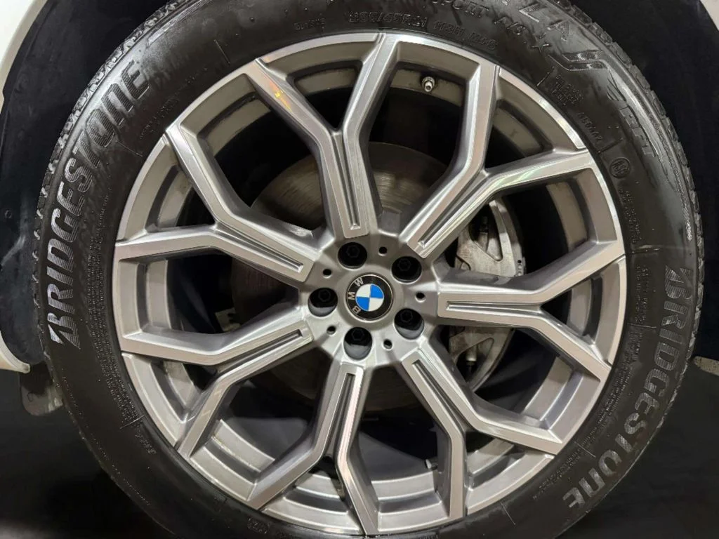 Used 2026 Alpine White BMW xDrive40i image 33
