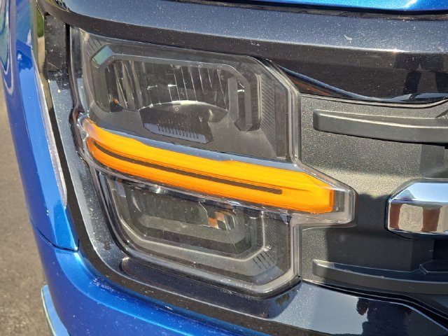 Used 2024 Blue Metallic Ford XLT image 5