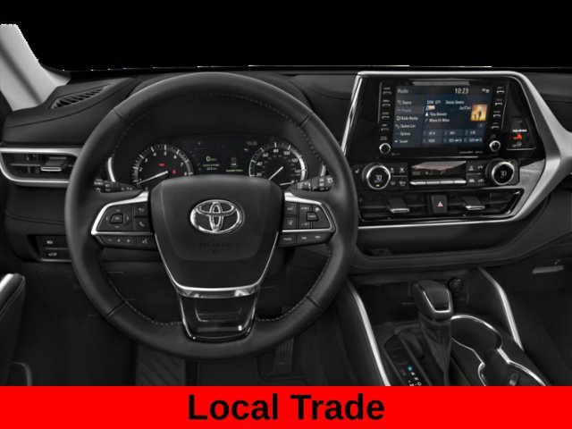 Used 2021  Toyota XLE image 10