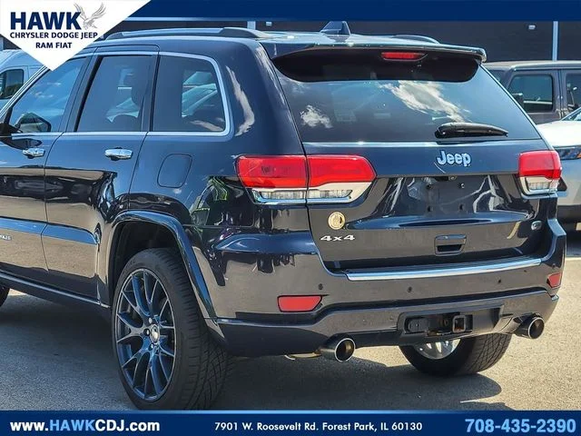 Used 2015 Gray Jeep Overland image 6