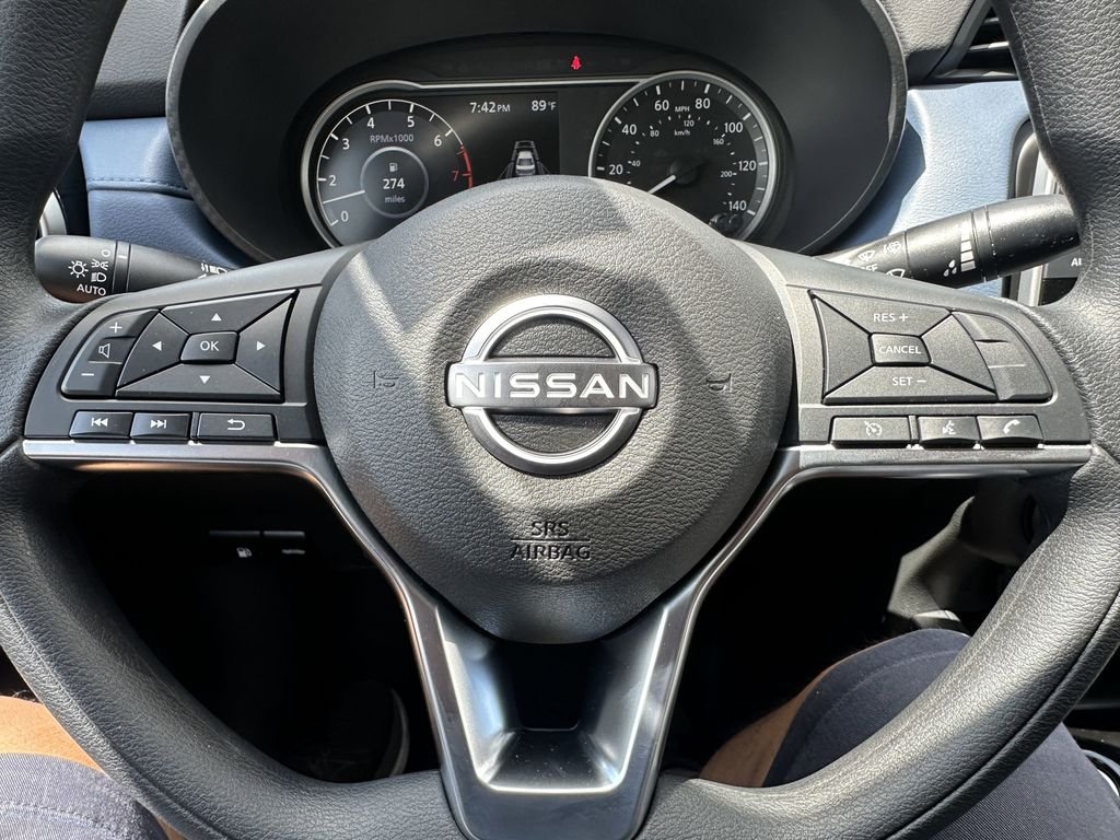 2025 Nissan Versa Sedan SV - Photo 16