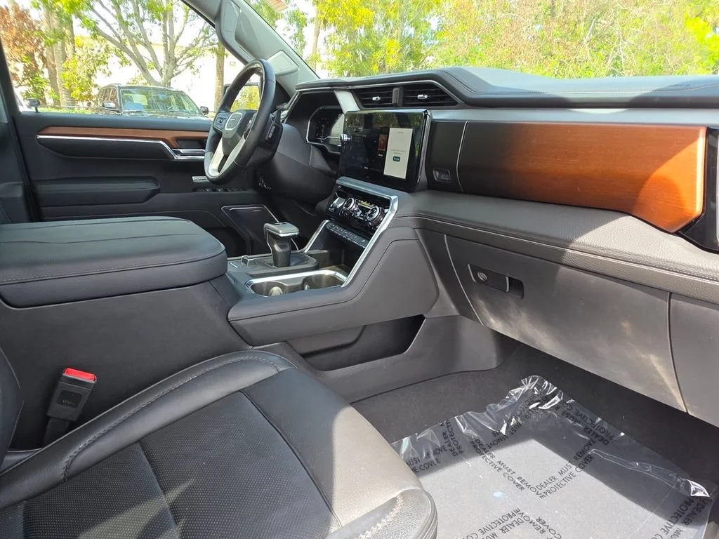 Used 2023 Summit White GMC Denali image 10