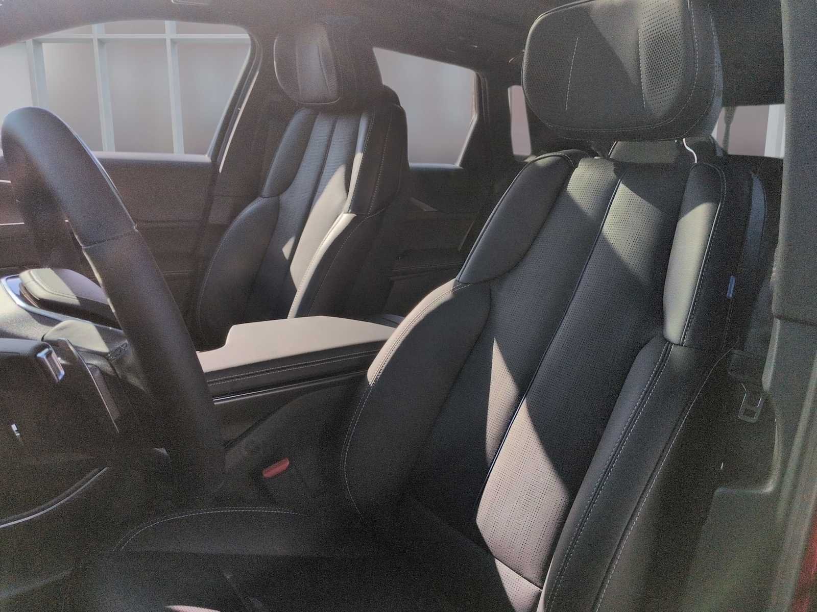 2026 Cadillac LYRIQ V - Photo 24