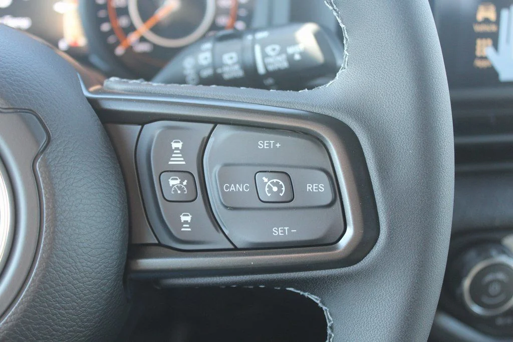 New 2026 Reign Exterior Paint Jeep Sport S image 17