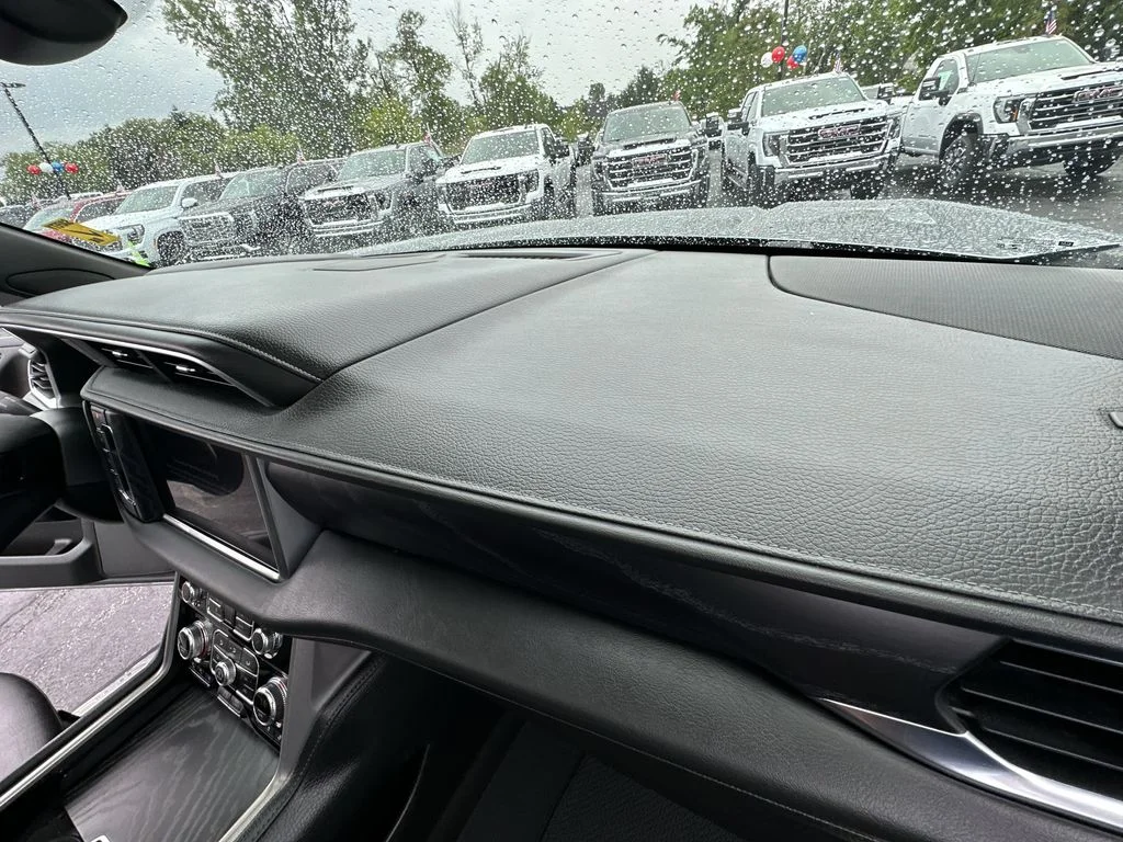 Used 2022 Gray GMC Denali image 22