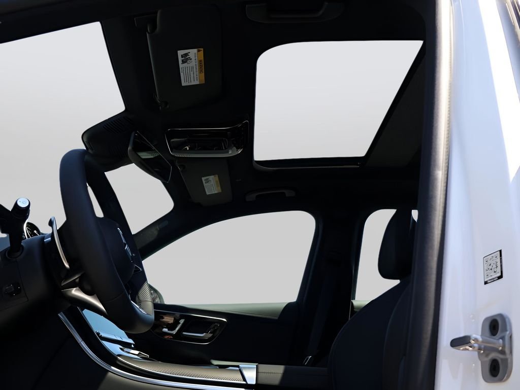 2025 Mercedes-Benz GLC AMG GLC43 - Photo 41