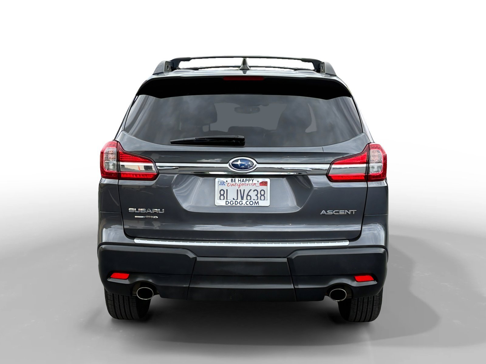 Used 2019 Gray Metallic Subaru Premium image 4