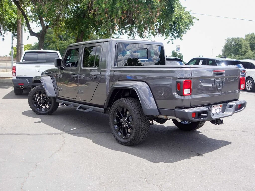 Used 2024 Gray Jeep Sport image 9