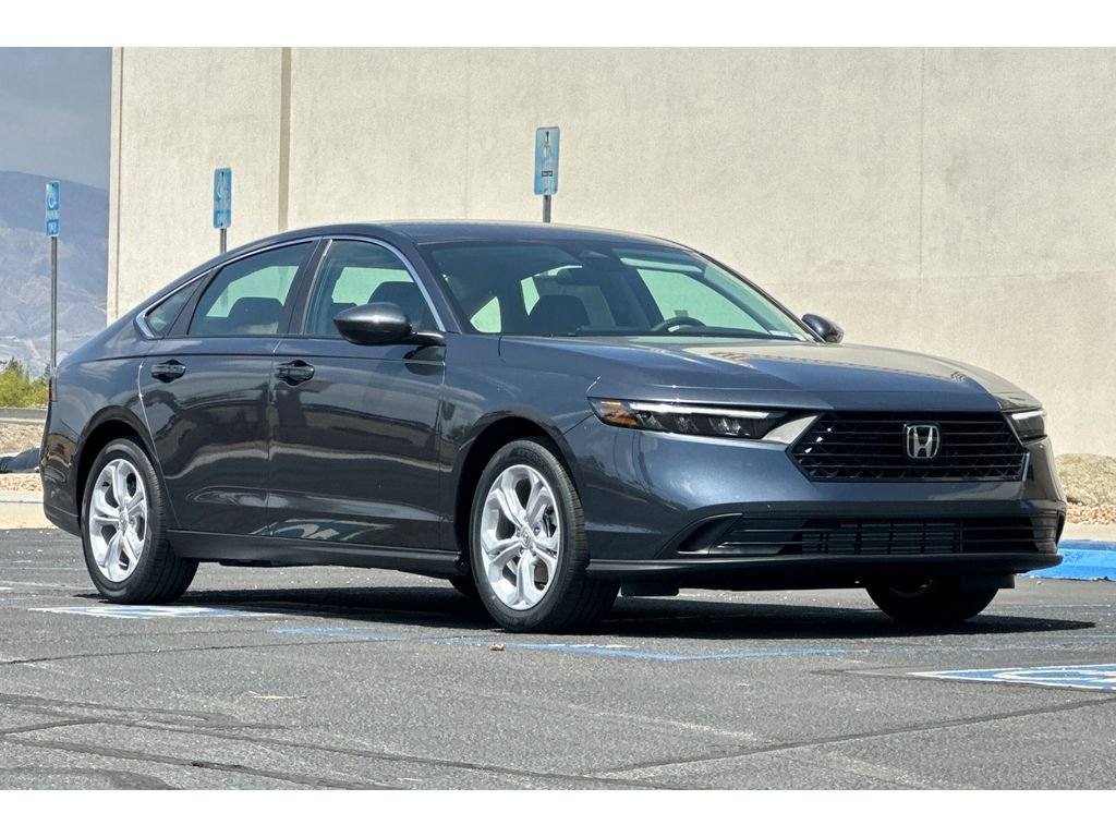 New 2026 Meteorite Gray Metallic Honda LX image 2