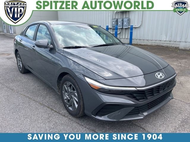 2024 Hyundai Elantra 2.0 SEL IVT's photo