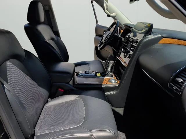 Used 2021 Black Nissan SL image 57