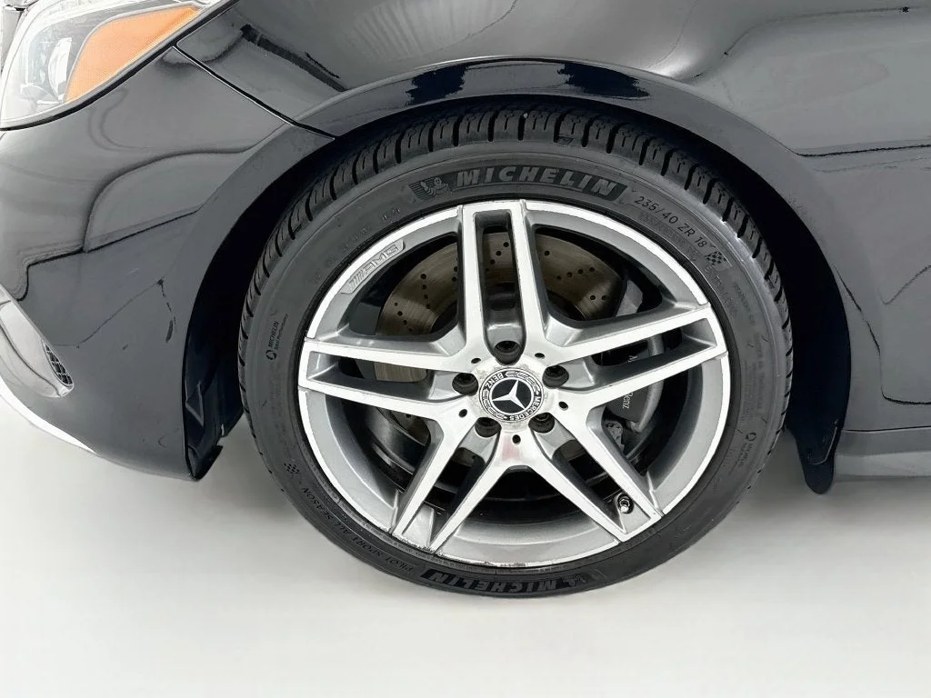 Used 2015  Mercedes-Benz E 550 image 26