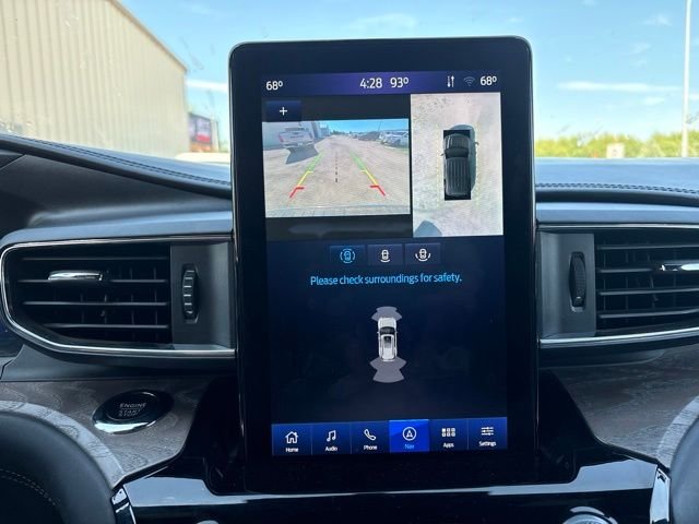 Used 2022 Red Ford Platinum image 18