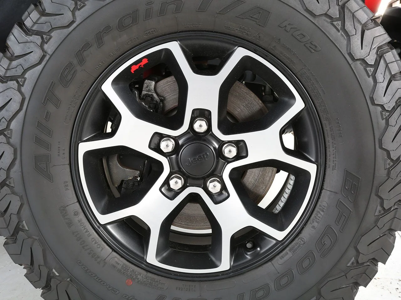 Used 2021 Red Jeep Rubicon image 14