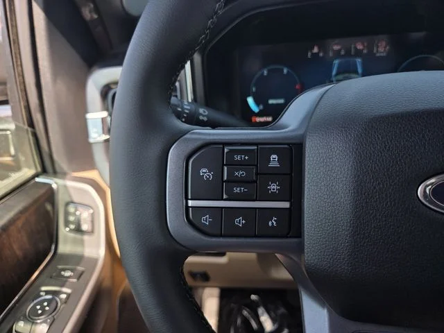 New 2026 Star White Metallic Tri-Coat Ford F-250® Lariat® image 21