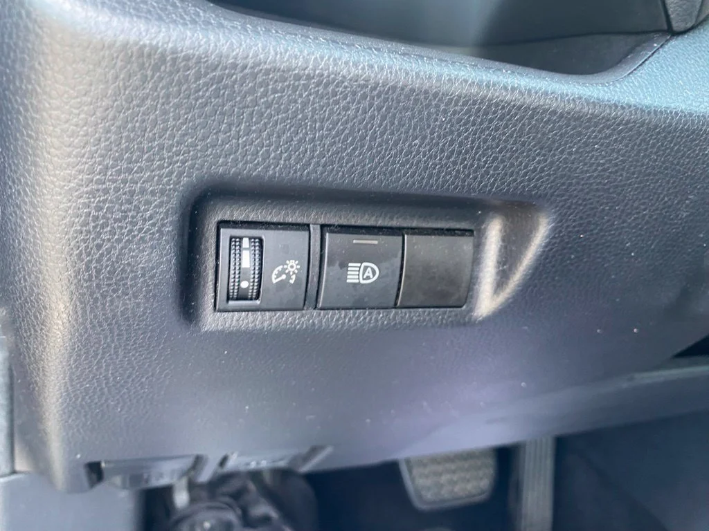 Used 2021 Black Toyota XLE image 25