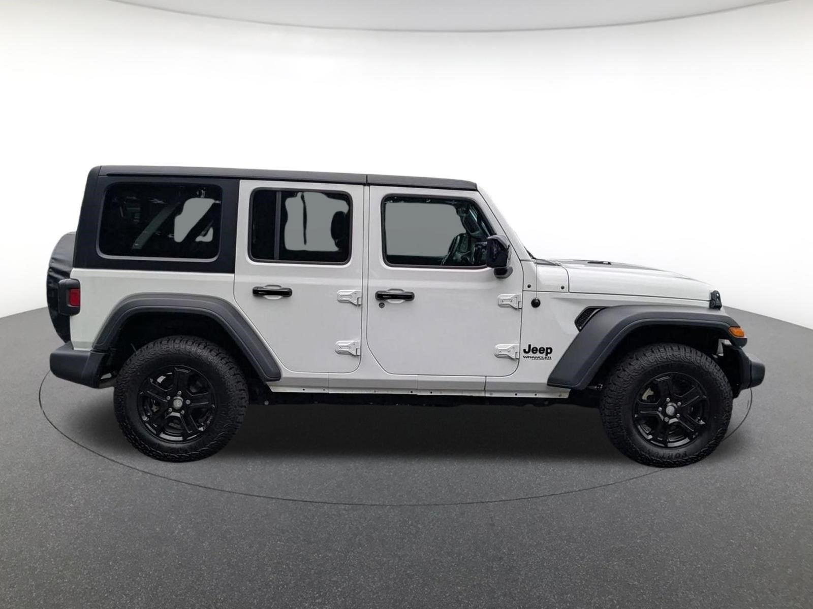 Used 2022 Bright White Clearcoat Jeep Unlimited Sport S image 3