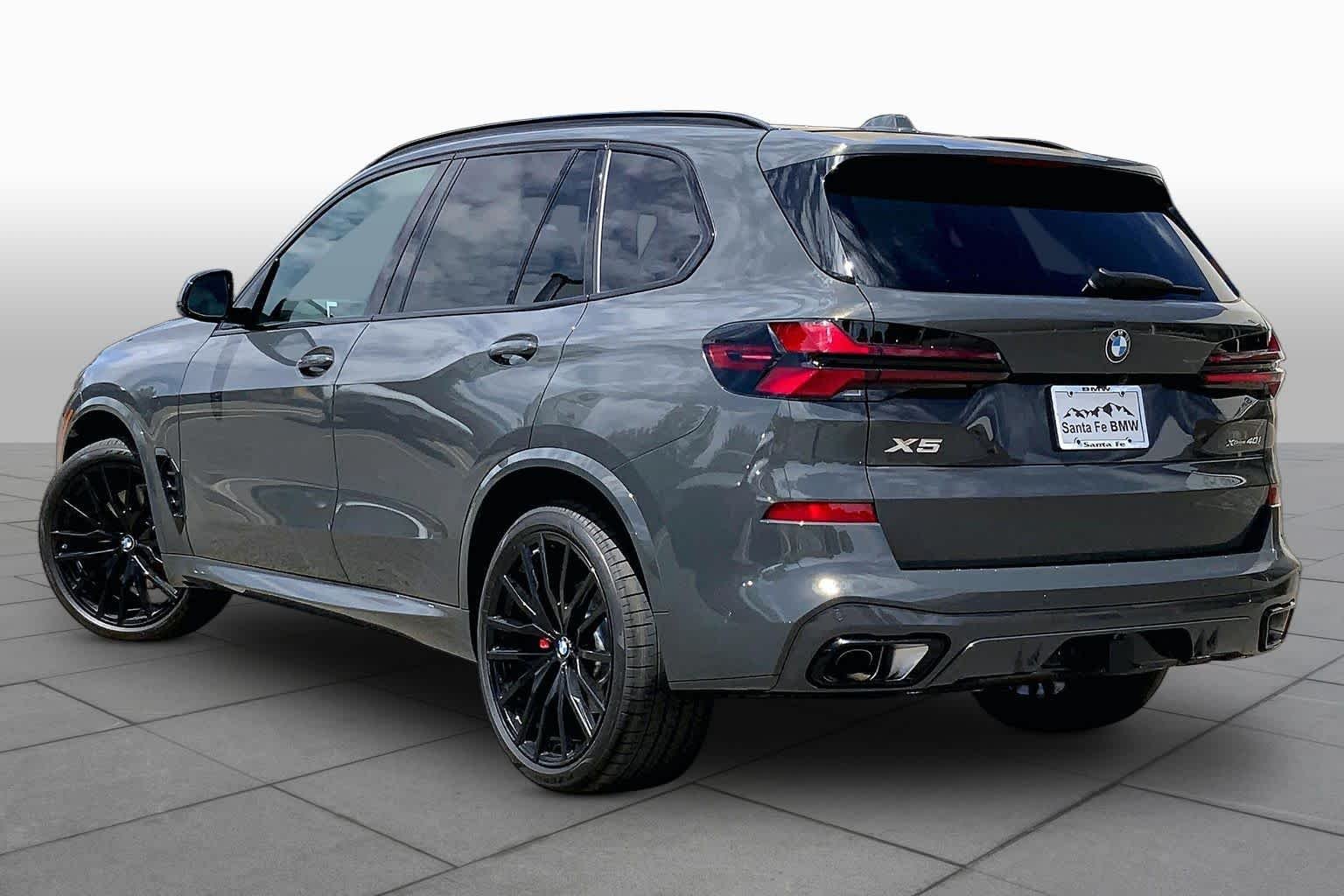 New 2026 Dravit Grey Metallic BMW xDrive40i image 12
