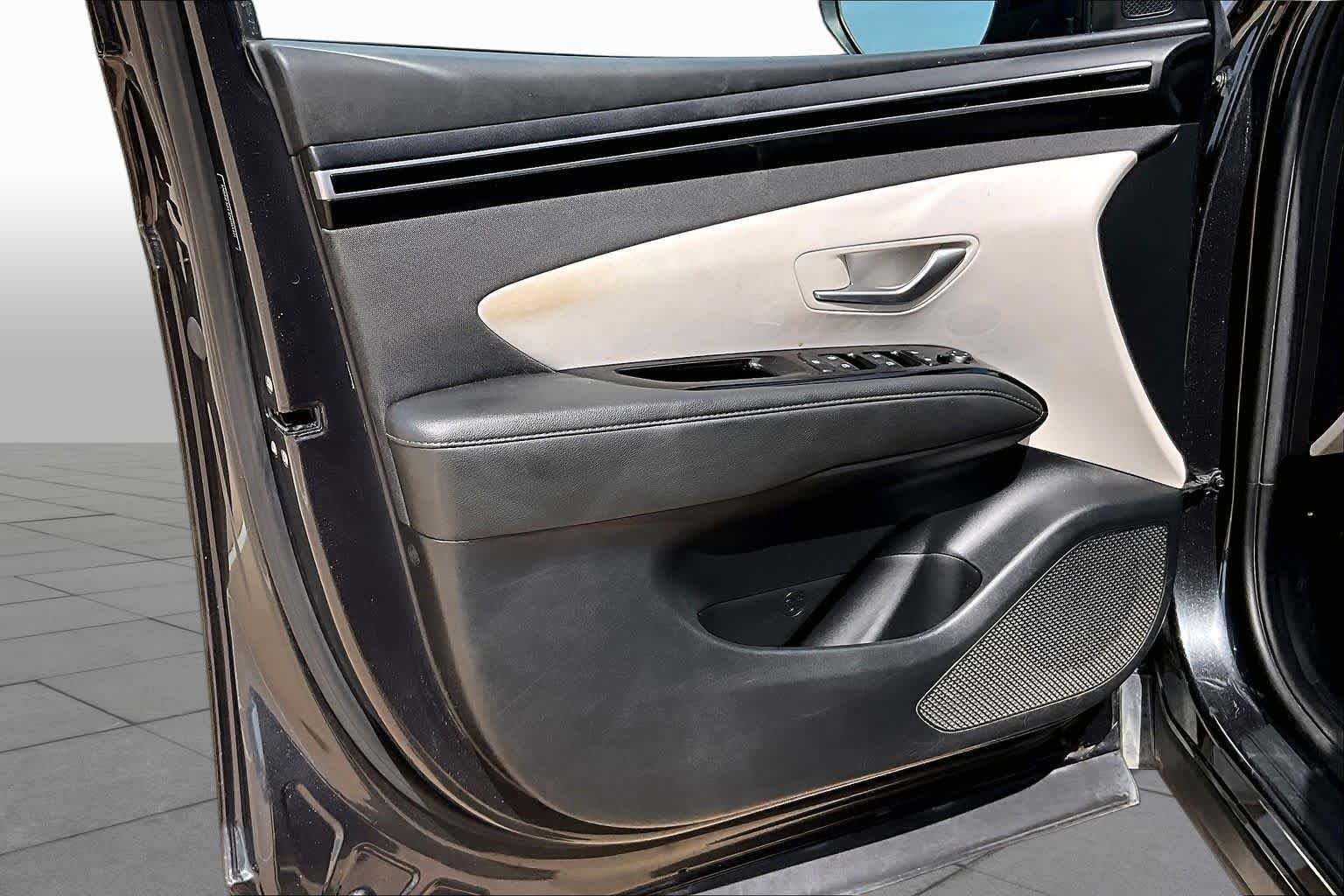 Used 2022 Portofino Gray Hyundai SEL image 22