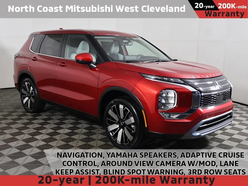 2025 Mitsubishi Outlander SE S-AWC's photo