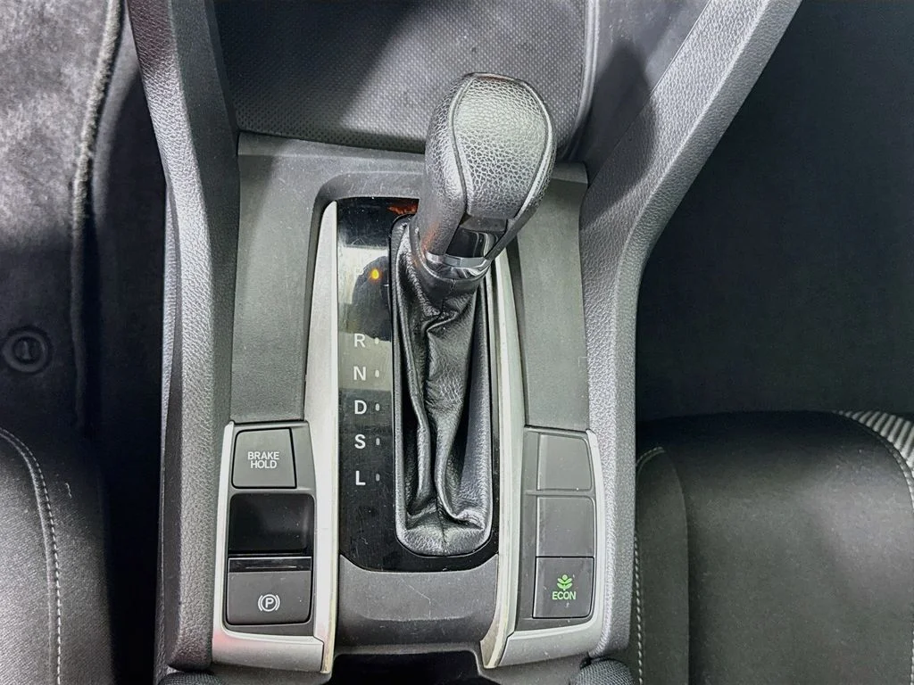 Used 2017 Lunar Silver Metallic Honda LX image 16