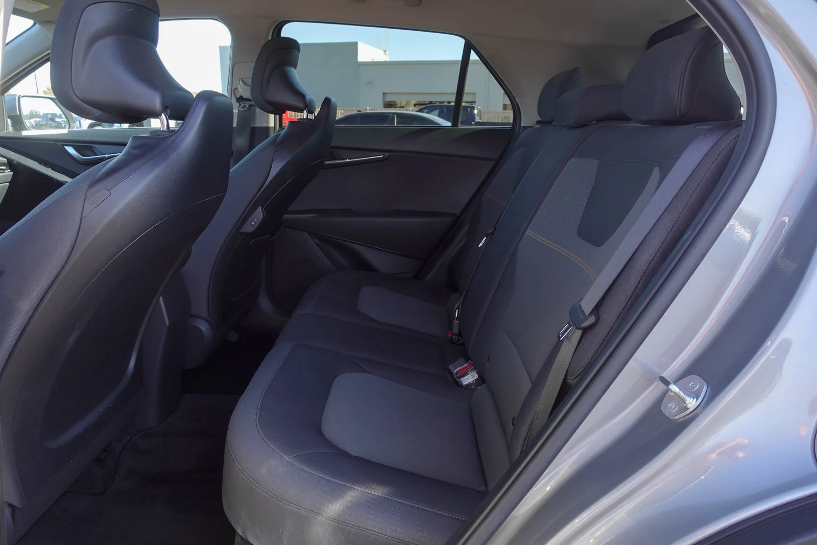 Used 2025 Steel Gray Kia LX image 12