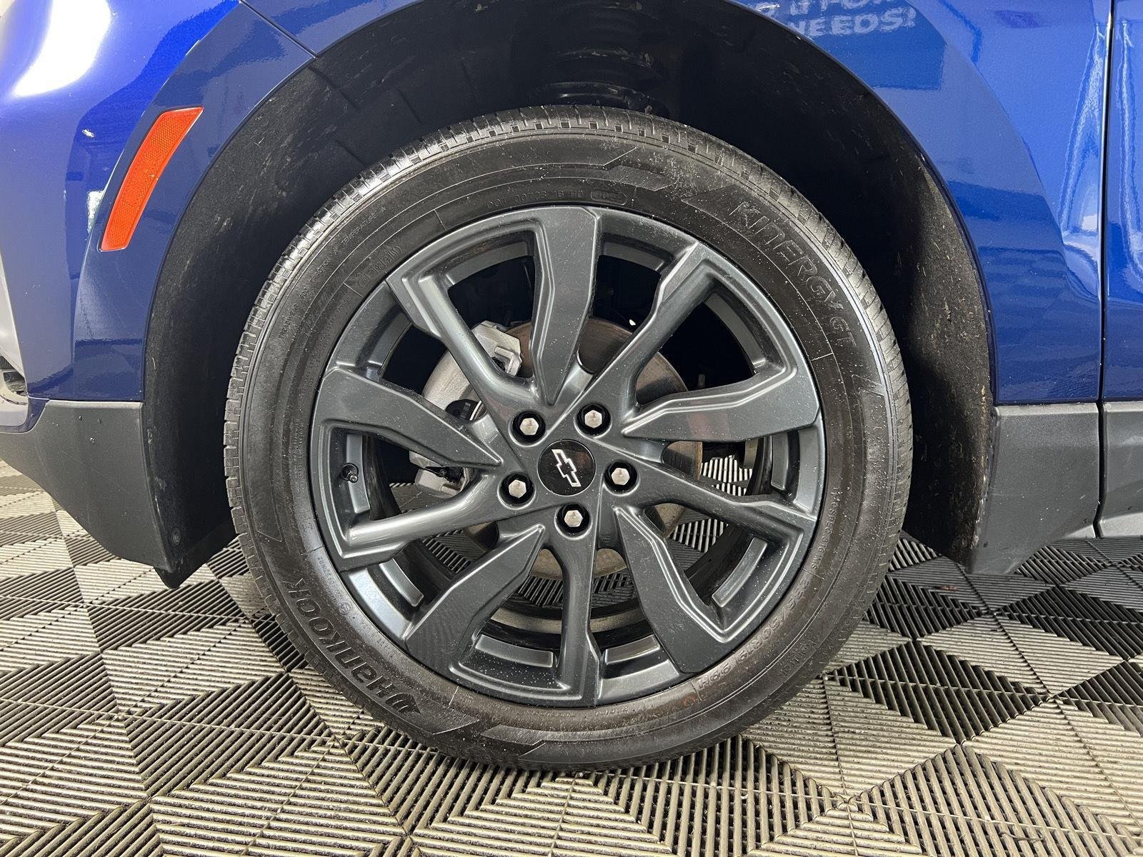 Used 2022 Blue Chevrolet RS image 29