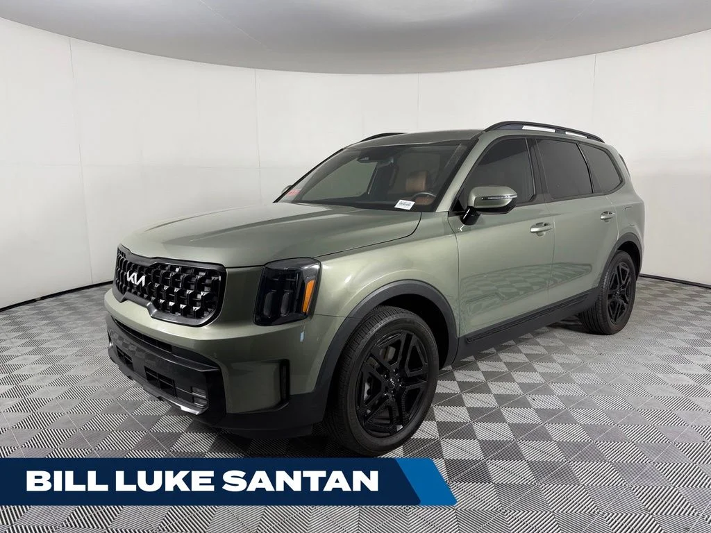 Used 2024 Green Kia SX X-Line image 1