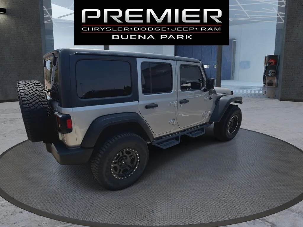 Certified Used 2019 Silver Jeep Unlimited Sport S image 9