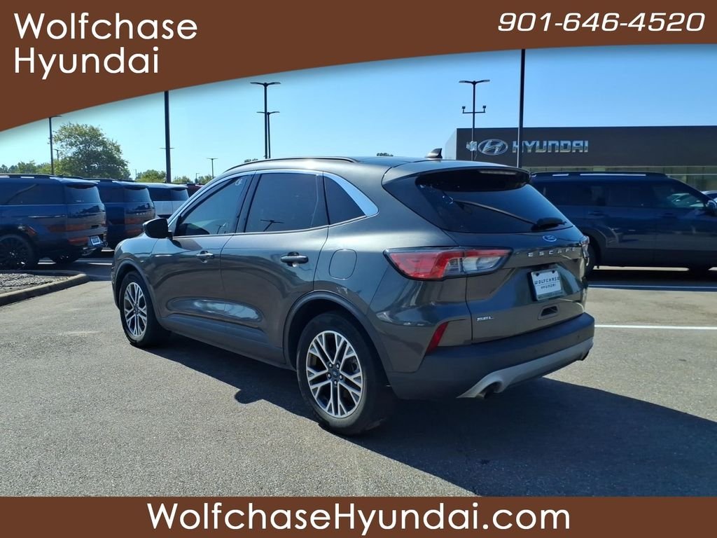Used 2020 Gray Ford SEL image 3