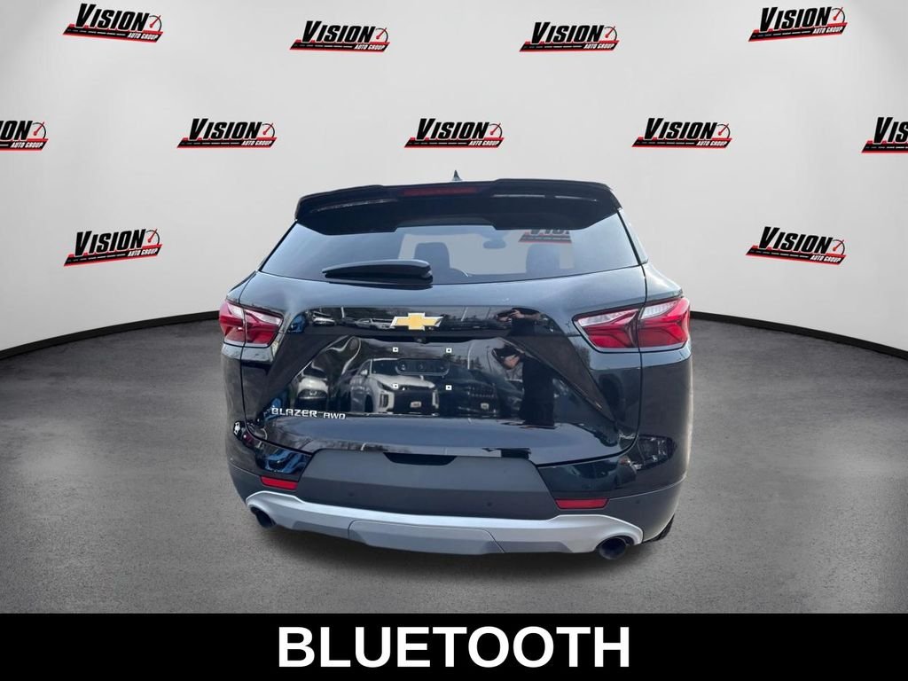 Used 2022 Black Chevrolet LT image 7