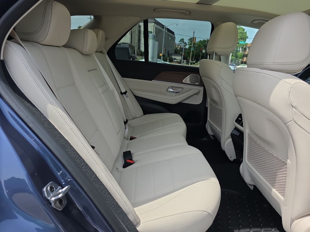 New 2026 Twilight Blue Metallic Mercedes-Benz GLE 350 image 15