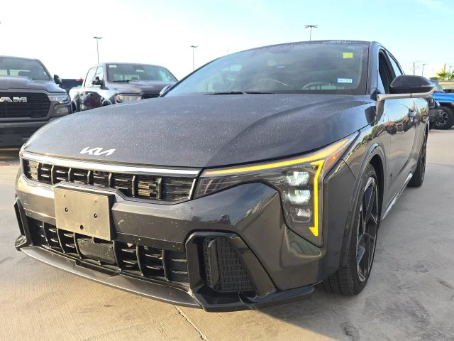 Used 2025 Gray Kia GT-Line image 3