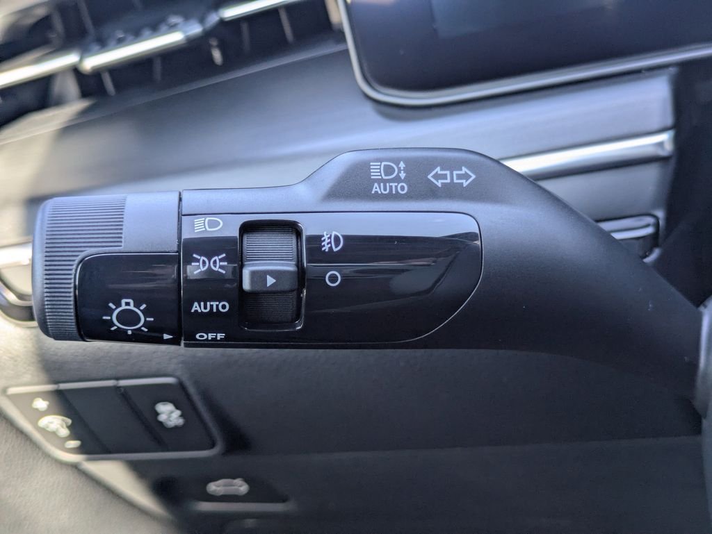 New 2026 Wolf Gray Kia GT-Line FWD image 25