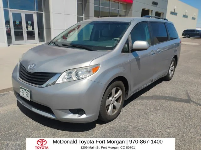 Used 2011 Silver Toyota LE image 1