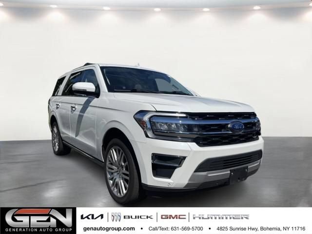 Used 2024 White Ford Limited image 1
