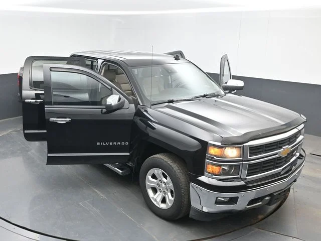 Used 2014 Black Chevrolet LTZ image 47