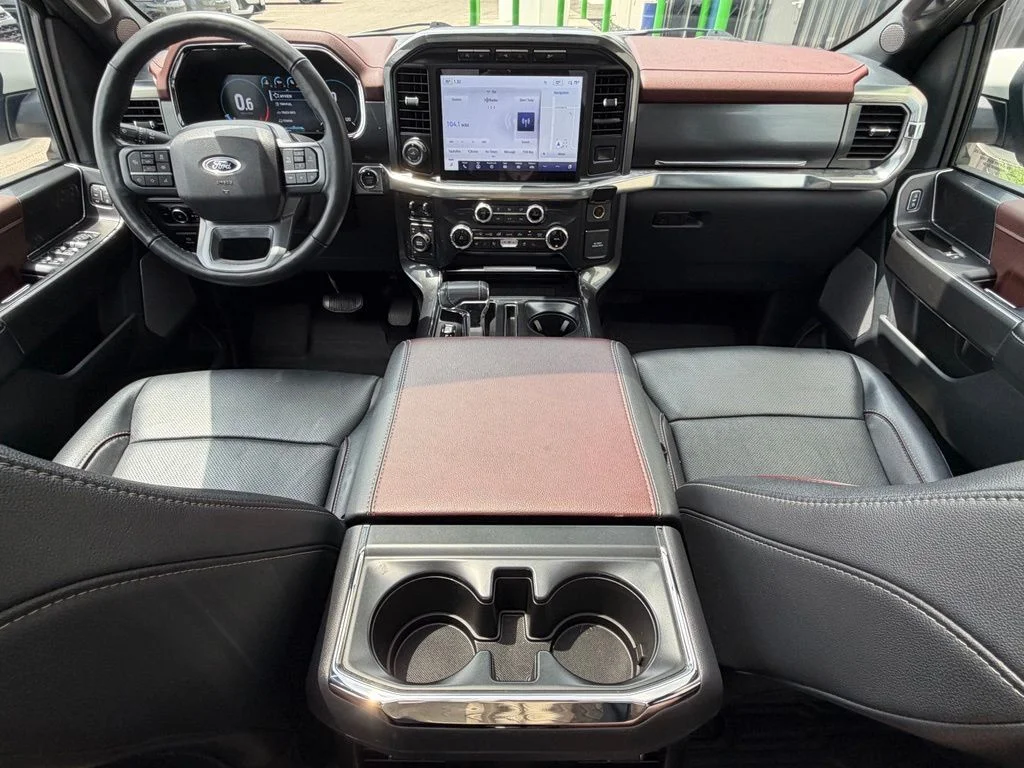 Used 2023 White Ford Lariat image 8