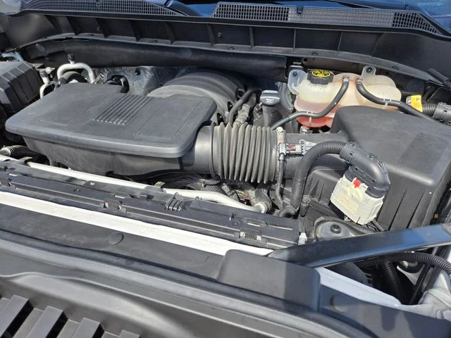 Used 2022 White Chevrolet LT image 22