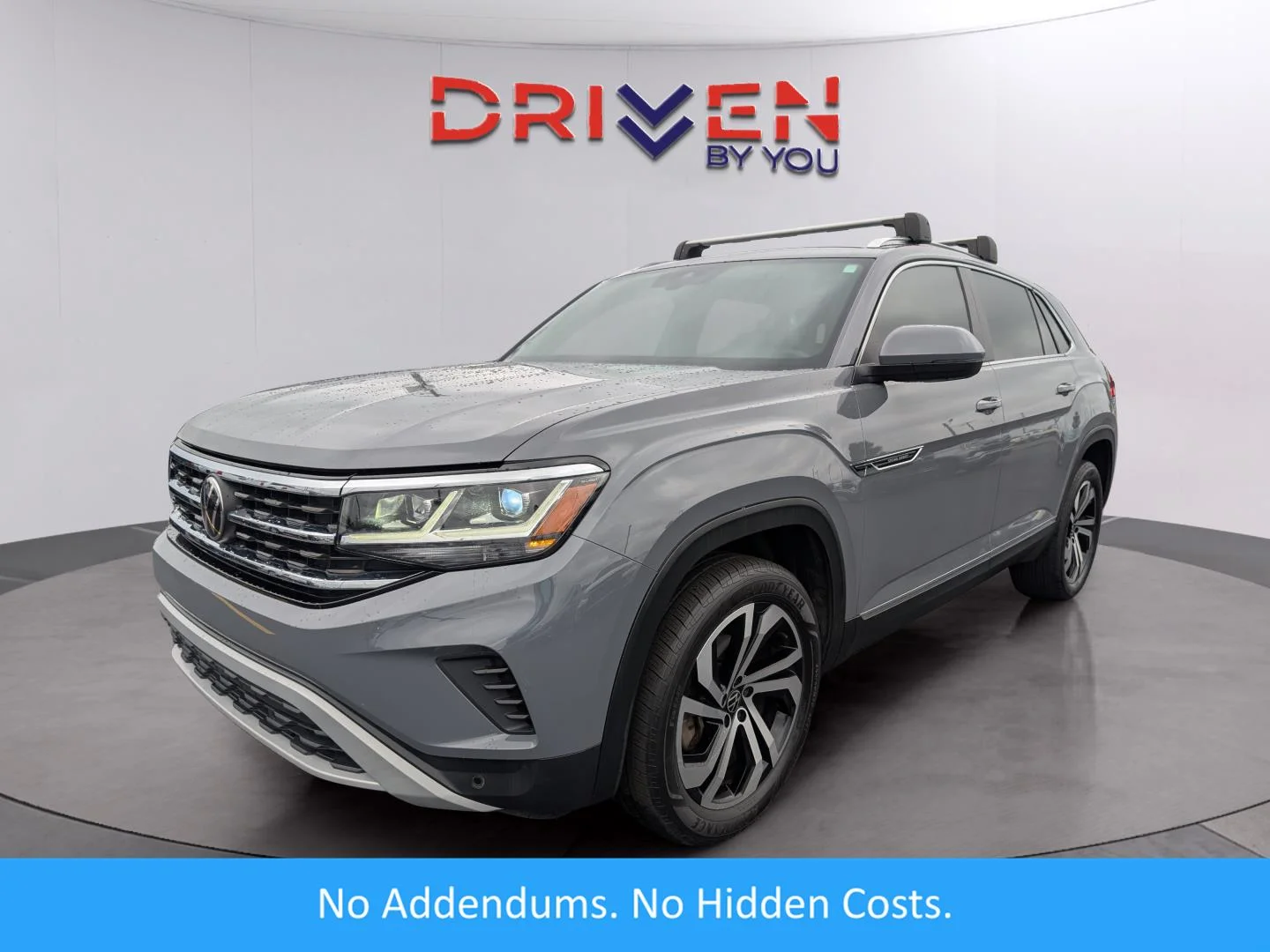 Used 2023 Pure Gray Volkswagen 2.0T SEL image 1