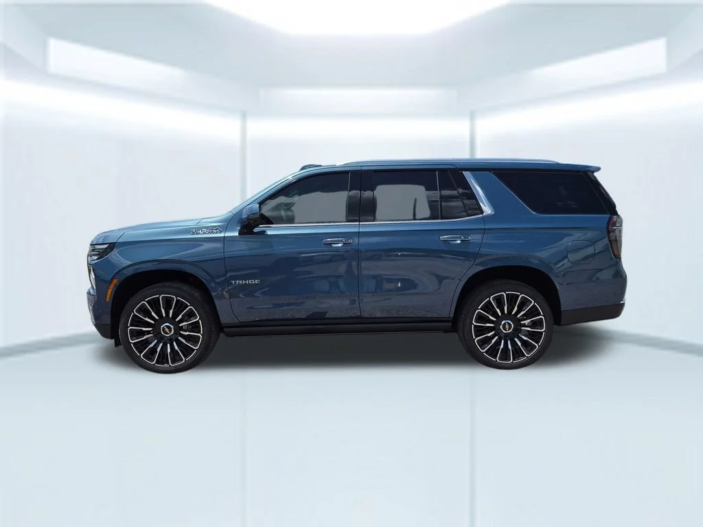New 2026 Lakeshore Blue Metallic Chevrolet High Country image 2