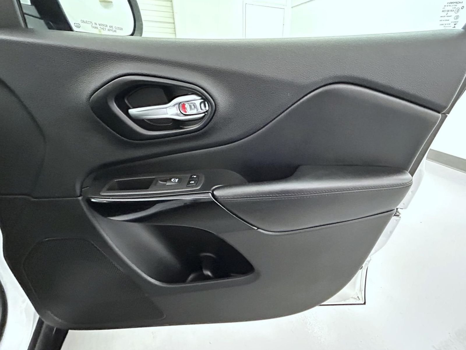 Used 2021 White Jeep Altitude image 16