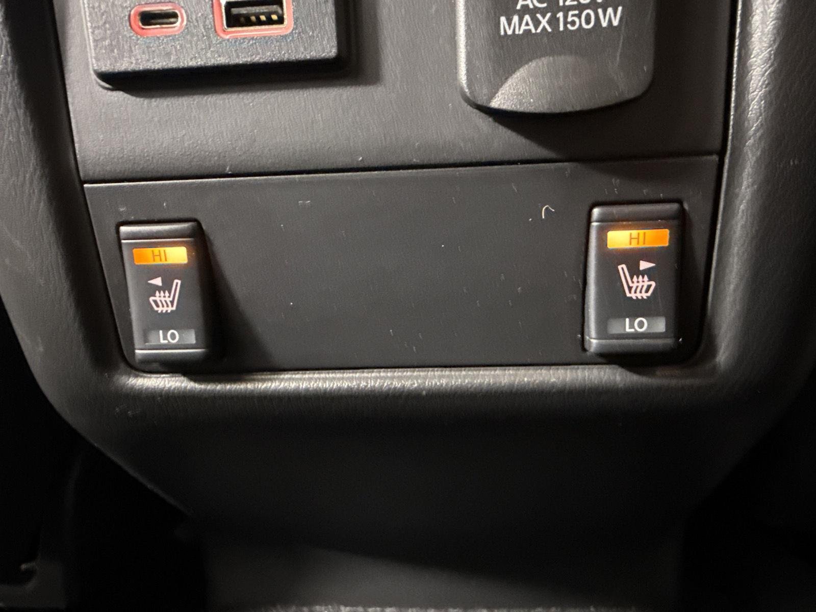 Used 2019 Caspian Blue Metallic Nissan Platinum image 29