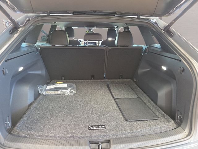 New 2026 Gray Volkswagen SE w/Technology image 22