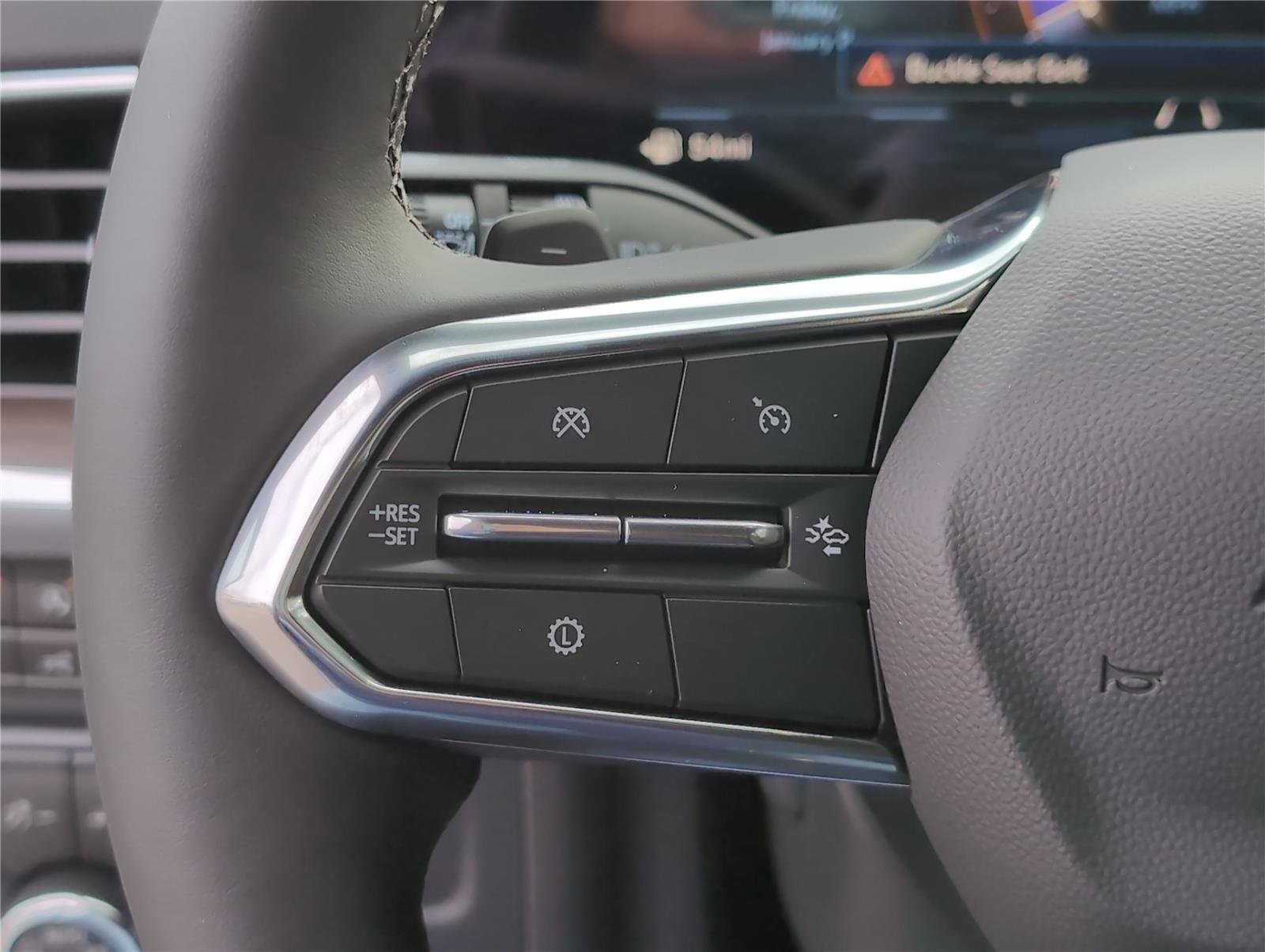 2026 Chevrolet Suburban Premier - Photo 25